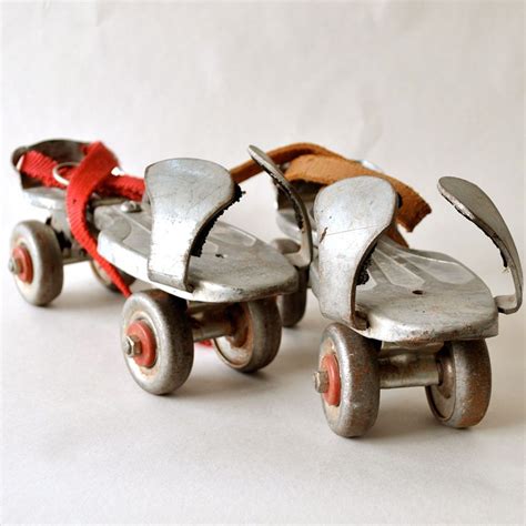 1960s skates in red metal box|vintage metal skates.